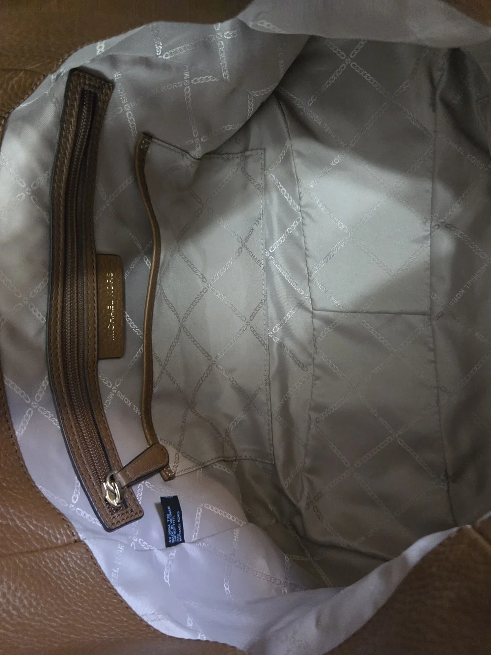 Leather Hobo Shoulder Bag in Brown
